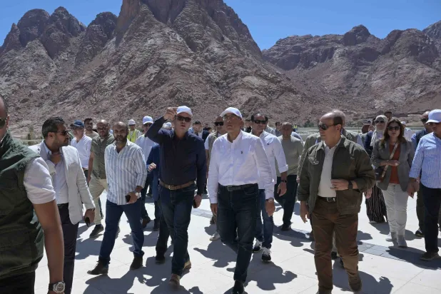 رئيس الوزراء المصري يتفقّد مشروع «التجلي الأعظم» (مجلس الوزراء المصري)