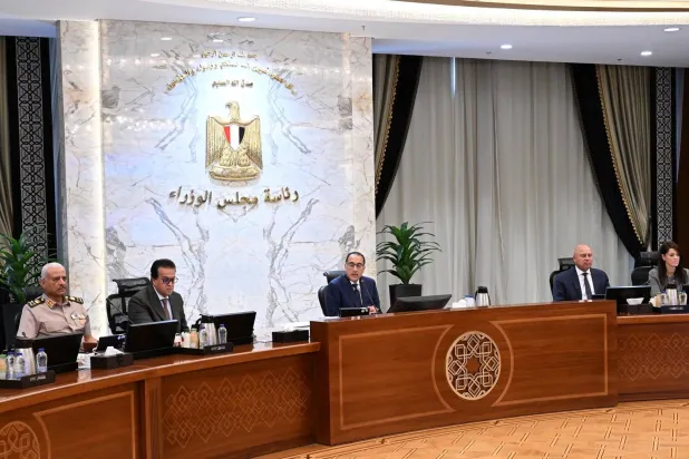 رئيس الوزراء المصري مصطفى مدبولي خلال اجتماع للحكومة (مجلس الوزراء)