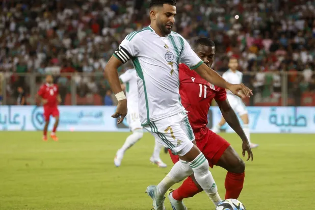 رياض محرز (المنتخب الجزائري)