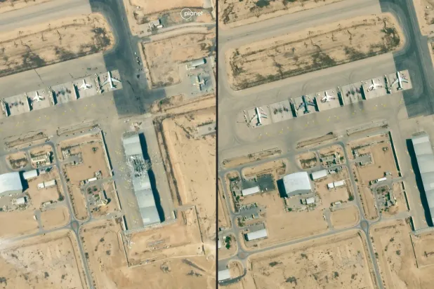 صور الأقمار الاصطناعية تظهر أضراراً في قاعدة «نيفاتيم» الجوية بجنوب إسرائيل بعد الهجوم الصاروخي الإيراني (أ.ف.ب)