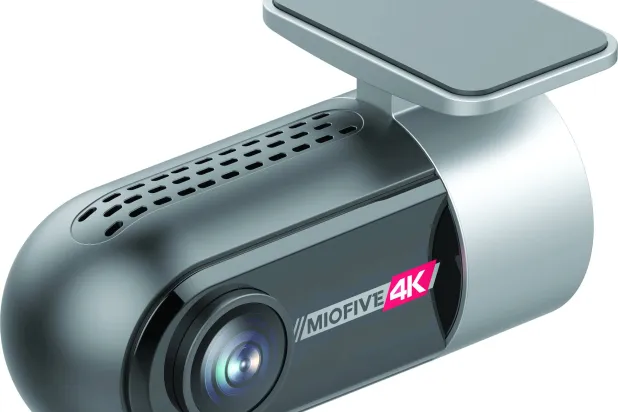 كاميرا سيارة مطورة: فوائد لا تقدر بثمن