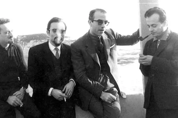 من اليمين... أدونيس وشوقي أبي شقرا وأنسي الحاج ويوسف الخال