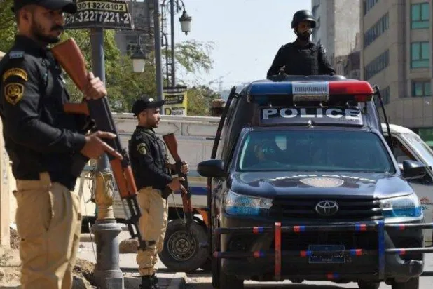 Pakistan polisi  (Arşiv - dolaşımda)