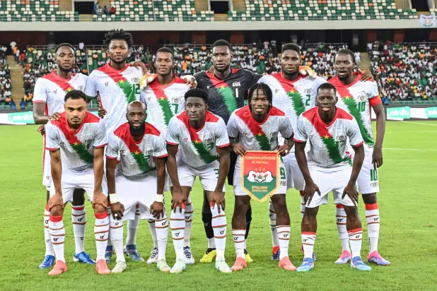 منتخب بوركينا فاسو تأهل لنهائيات المغرب 2025 (أ.ف.ب) 