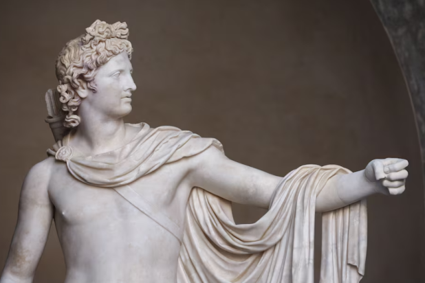 A view of the 'Apollo Belvedere' statue after it was unveiled after restoration at the Vatican Museums at the Vatican, October 15, 2024. REUTERS/Guglielmo Mangiapane 