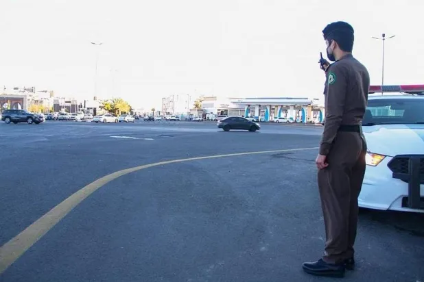 مرتكبو المخالفات المرورية مُنحوا فرصة 6 أشهر للاستفادة من تخفيض بنسبة 50 % (واس)