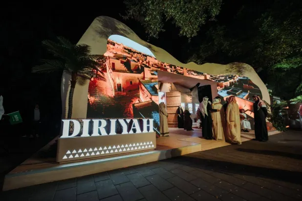 يتضمن جناح «الدرعية» تجارب تفاعلية فريدة للزوار (الشرق الأوسط)