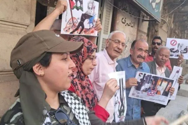 قيادات ناصرية في وقفة تضامنية سابقة مع أهالي غزة (الحزب الناصري)