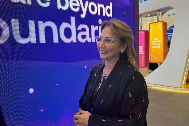 المديرة العامة للأدوية بالسعودية ودول الخليج في شركة «سانوفي» تتحدث إلى «الشرق الأوسط» (الشرق الأوسط)