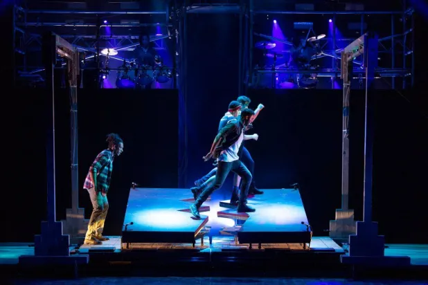 برنامج «حركة ونغم» يهدف لتمكين الموهوبين في مجال الرقص المسرحي (هيئة المسرح والفنون الأدائية)