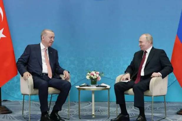 لقاء إردوغان والرئيس الروسي فلاديمير بوتين على هامش قمة منظمة «شنغهاي» في أستانا (الرئاسة التركية)