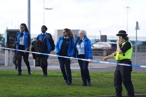 إخلاء مطار برمنغهام في وسط إنجلترا (د.ب.أ)