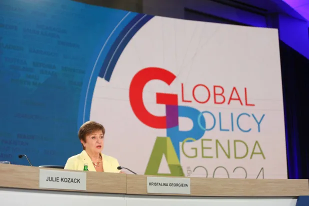 مديرة صندوق النقد الدولي كريستالينا غورغيفا تعقد مؤتمراً صحافياً خلال اجتماعات الخريف بواشنطن (رويترز)