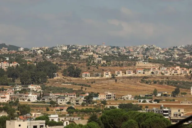 صورة لبلدة رميش اللبنانية بالقرب من الحدود الإسرائيلية 15 أغسطس 2024 (رويترز)