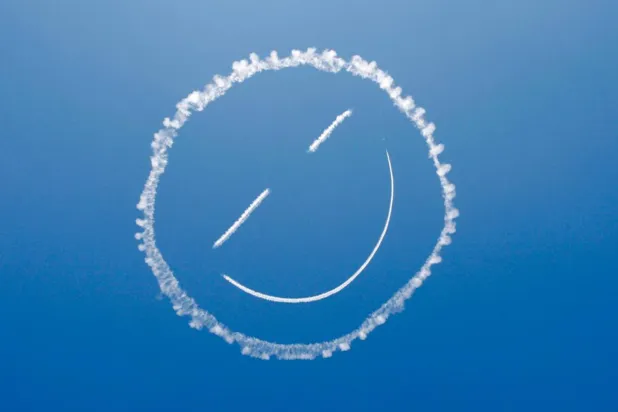 تجهد مؤسسات عدة لمؤازرة اللبنانيين على المستوى النفسي وسط ظروف الحرب (رويترز)