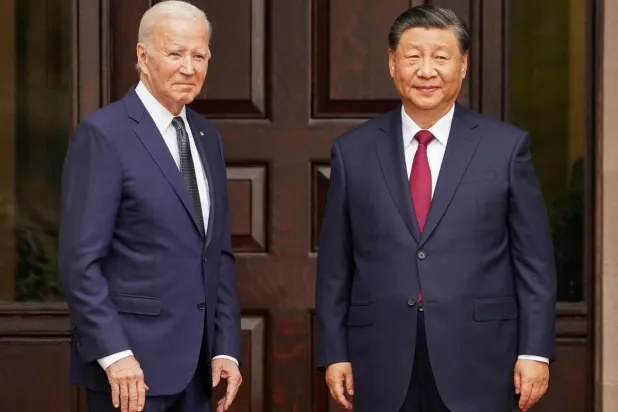 جانب من لقاء سابق بين شي وبايدن (أرشيفية - رويترز)