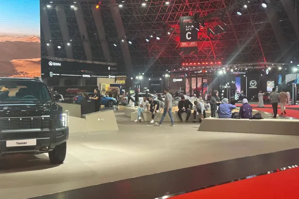 ترقب لحضور كبير لمشاهدة كافة الطرازات للمركبات الحديثة (الشرق الأوسط)