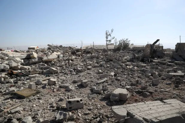 دمار شديد أحدثته الغارات الإسرائيلية في إحدى مناطق بعلبك (الشرق الأوسط)