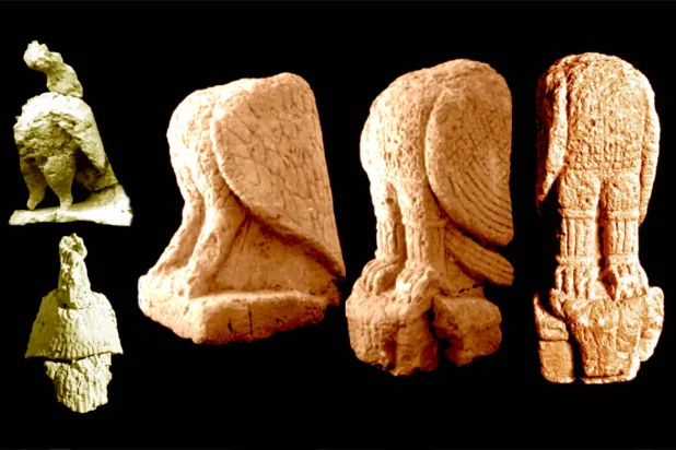 ثلاثة نسور حجرية من موقع ٱلدُّوْر في إمارة أم القيوين