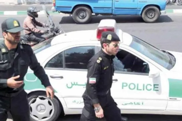 عناصر من الشرطة الإيرانية (أرشيفية - رويترز)