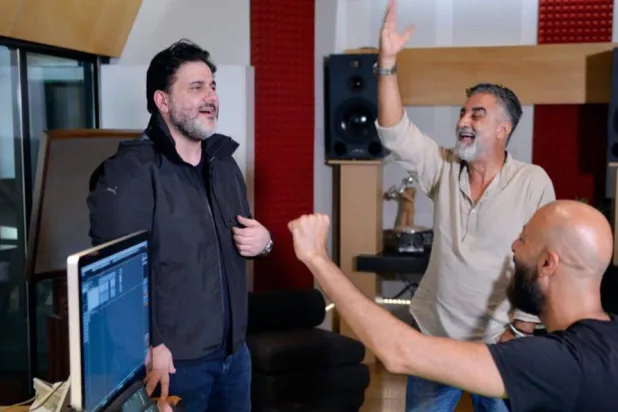 {مرفوعة الأرزة} أحدث أعمال أبي كرم مع الفنان ملحم زين (طوني أبي كرم)
