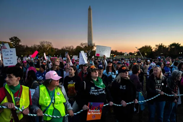 من مظاهرات النساء في واشنطن (أ.ف.ب)