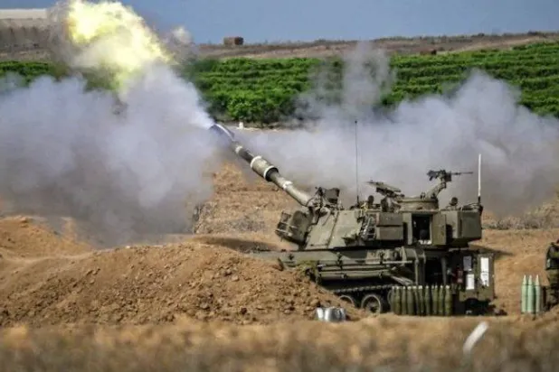 قصف مدفعي إسرائيلي يطول موقعين في ريف القنيطرة قرب الحدود مع الجولان السوري المحتل (المرصد السوري لحقوق الإنسان)