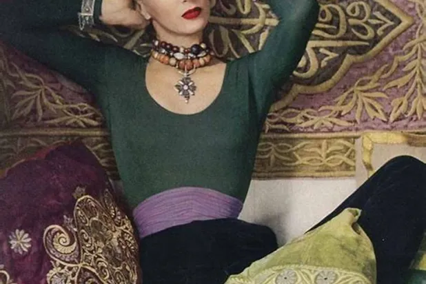 من ألف ليلة (المعرض)