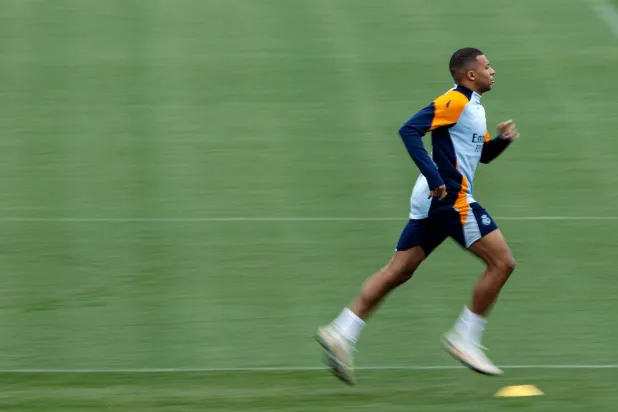 المهاجم الفرنسي كيليان مبابي (أ.ف.ب)