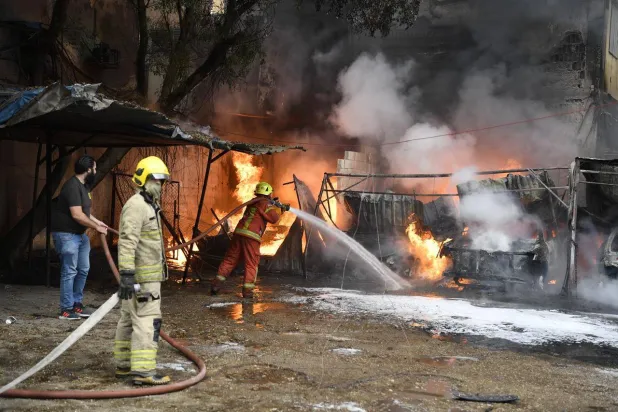 الحريق في موقف السيارات بالحمرا اندلع جراء انفجار مولّد كهربائي (الشرق الأوسط)