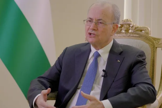 Filistin Başbakanı Mustafa, Şarku’l Avsat’a konuştu: Ciddi bir barış sürecine girmek için Trump'a elimizi uzatıyoruz