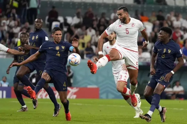 نادر الغندري لن يلحق بتشكيلة تونس (الاتحاد التونسي)