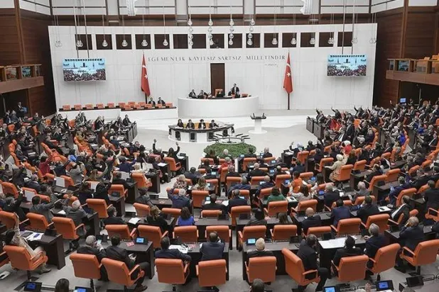 البرلمان التركي أقر قانوناً حول التجسس يثير مخاوف من استغلاله لقمع حرية التعبير (موقع البرلمان)