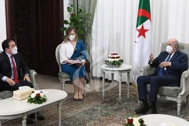 الرئيس الجزائري مستقبلاً وزير خارجية إسبانيا في 30 سبتمبر 2021 (وكالة الأنباء الجزائرية)