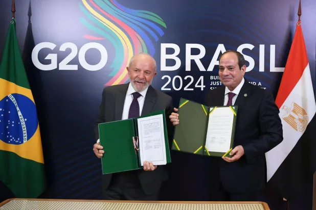 الرئيس المصري ونظيره البرازيلي خلال تدشين شراكة استراتيجية بين البلدين (الرئاسة المصرية)