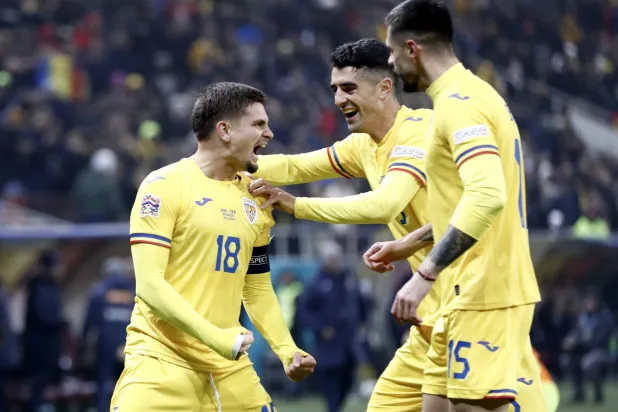 مباراة رومانيا وكوسوفو توقفت عند الوقت بدل الضائع يوم الجمعة بعدما غادر لاعبو الأخير أرض الملعب (إ.ب.أ)