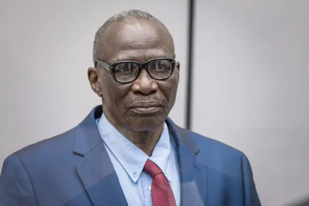 علي عبد الرحمن الشهير بـ«علي كوشيب» المتهم بجرائم حرب في إقليم بدارفور (موقع «الجنائية الدولية»)