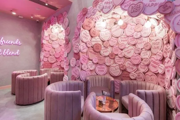 ديكورات جميلة ولكن مذاق الطعام عادي (إنستغرام) 