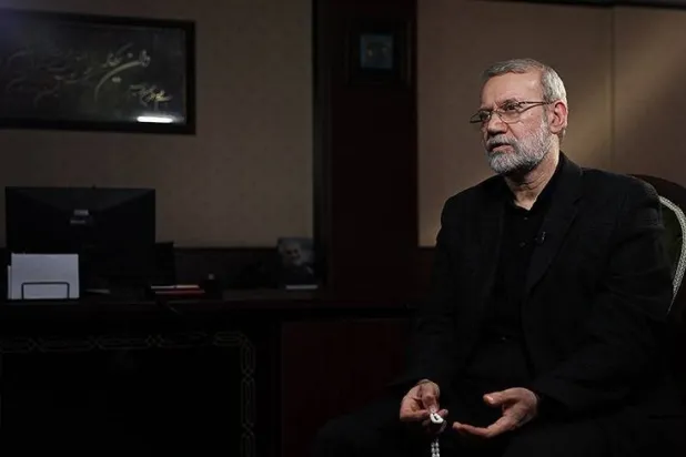 صورة نشرتها وكالة «تسنيم» التابعة لـ«الحرس الثوري» لعلي لاريجاني مستشار المرشد الإيراني