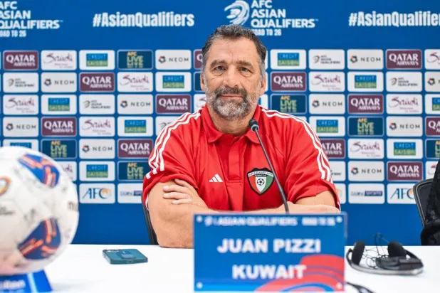 خوان أنطونيو بيتزي (منتخب الكويت)