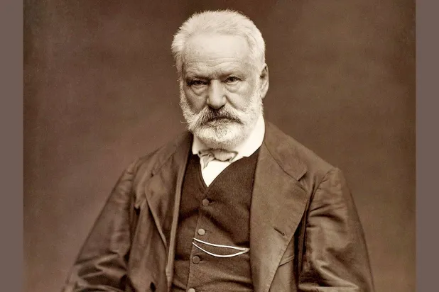  فيكتور هيغو
