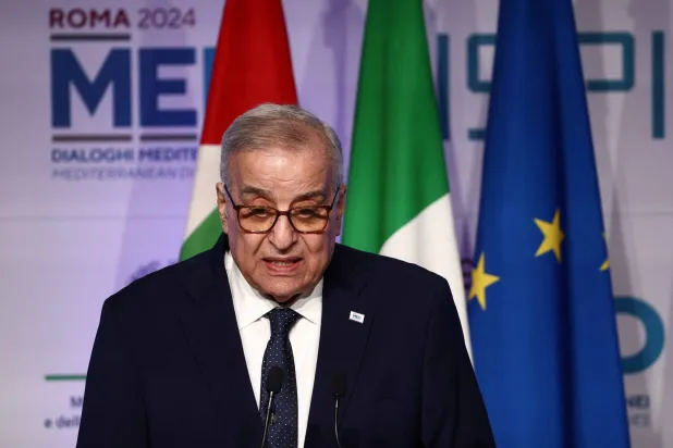 وزير الخارجية في حكومة تصريف الأعمال اللبنانية عبد الله بو حبيب (رويترز)