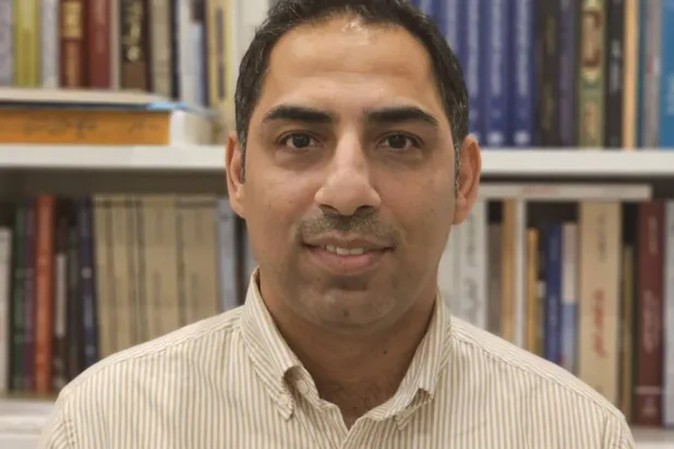 الحمادي: الكاتب مسكون بهواجس لا تُخرِسها الكتابة