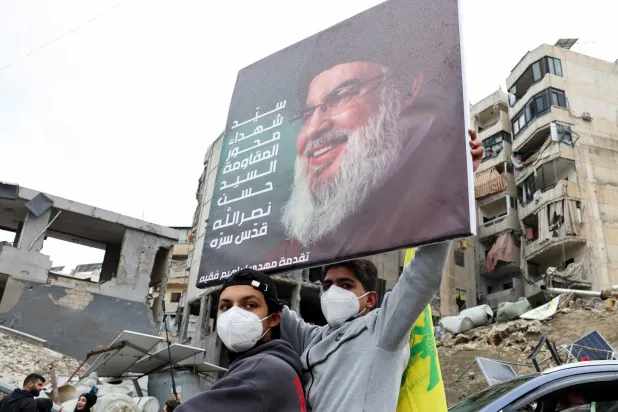 «حزب الله» يستعد لتشييع شعبي لأمينه العام السابق حسن نصر الله (رويترز)