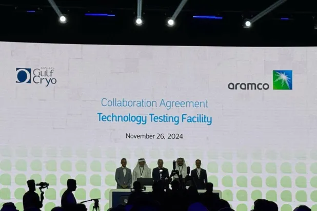 صورة لممثلي «أرامكو السعودية» و«جالف كرايو» عقب توقيع الاتفاقية (أرامكو)