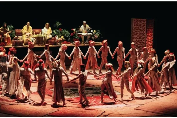 تكمل جولتها الغنائية مع فريق {إحسان} في يناير المقبل (فاديا طنب الحاج)
