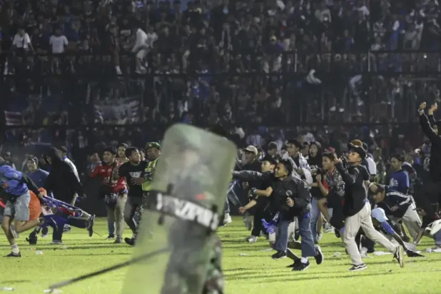 Stadyumlardaki isyan (Arşiv)