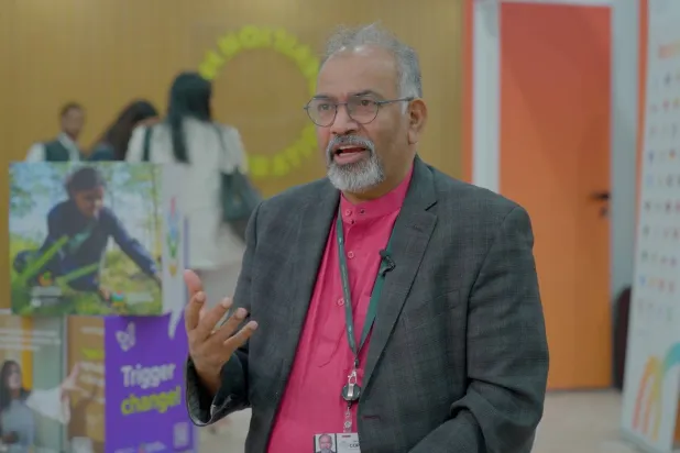 مدير «مبادرة الأراضي العالمية» في «مجموعة العشرين» الدكتور مورالي ثوماروكودي (تصوير: تركي العقيلي)