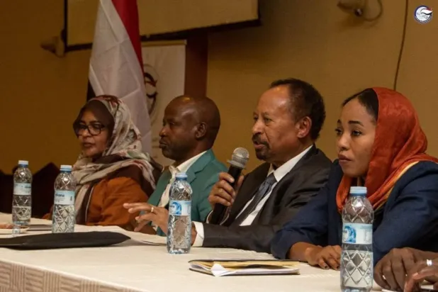 Hamduk, Entebbe, Uganda'daki Tekaddum koordinasyon oturumları sırasında (Tekaddum web sitesi/Facebook)