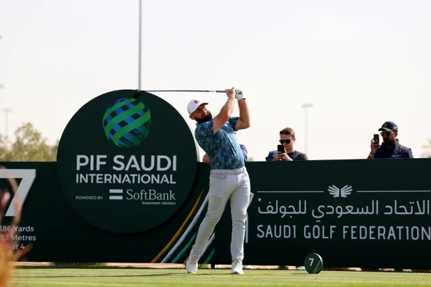 الجماهير تترقب تتويج البطل الليلة (الشرق الأوسط)